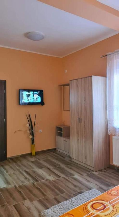 Ales Apartman Сомбор Экстерьер фото
